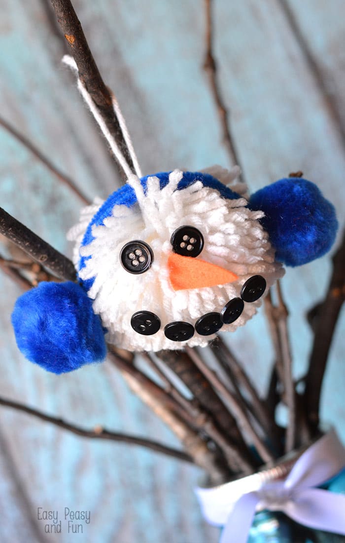 Pom Pom Snowman Ornament - Pom Pom Crafts - Easy Peasy and Fun