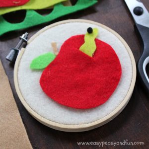 Apple Craft for Back to School - Simple Felt Crafts for Kids