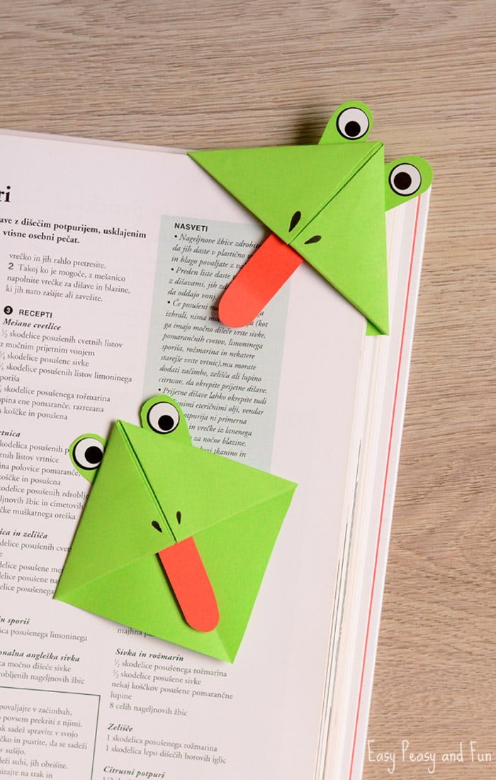DIY Frog Corner Bookmarks