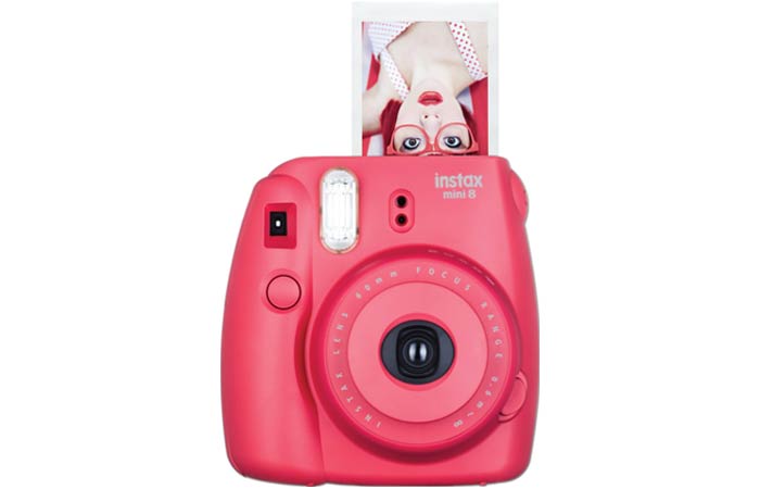 Fujifilm Instax Mini 8 - фотокамера мгновенной печати