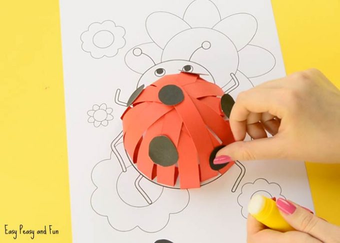 3D Paper Ladybug Craft With Template - Easy Peasy and Fun