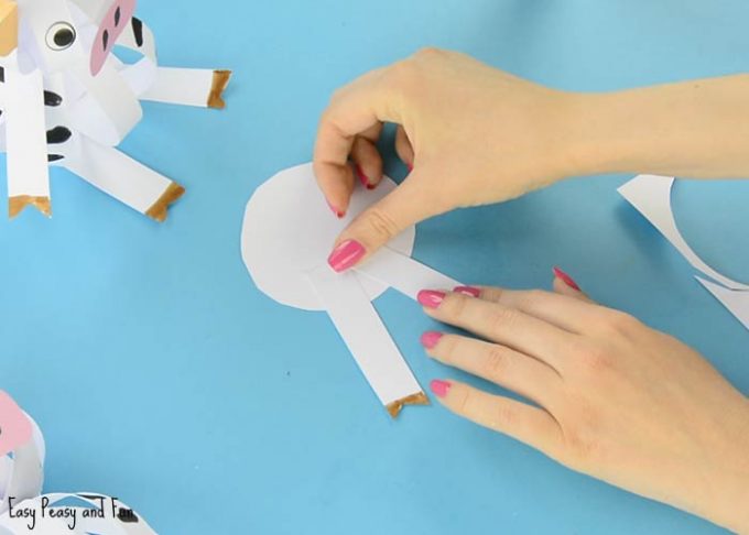 Simple Cow Paper Easy Paper Cow Craft - Farm Animal Craft Ideas - Easy Peasy and Fun