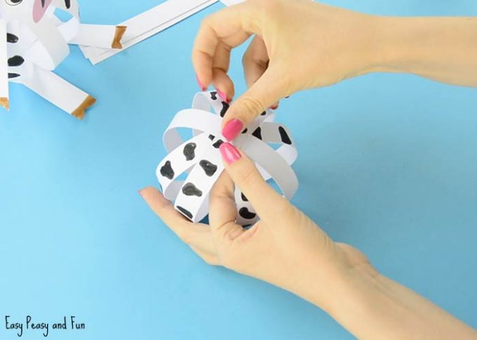 Simple Cow Paper Easy Paper Cow Craft - Farm Animal Craft Ideas - Easy Peasy and Fun