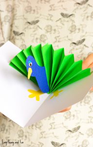 Peacock Pop Up Card Paper Craft - Easy Peasy and Fun