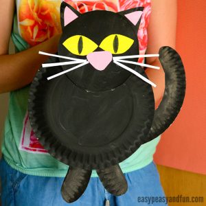 Black Cat Paper Plate Craft Idea for Kids
