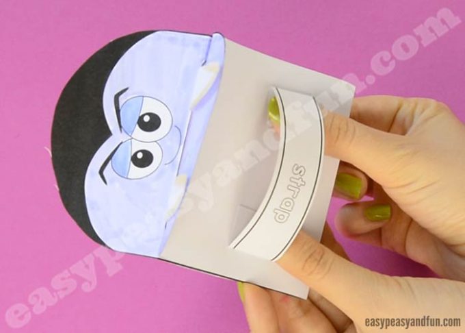 Printable Halloween Puppets - Easy Peasy and Fun