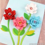 How to make flowers out of egg carton