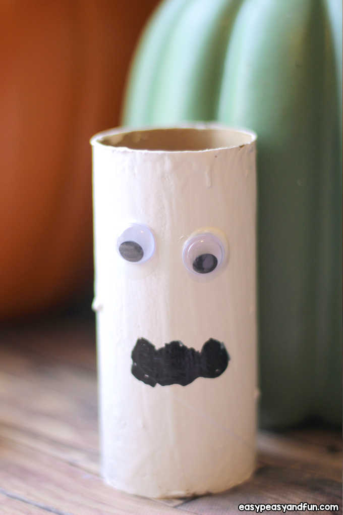 Ghost toilet paper roll craft.