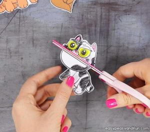 Cats Clothespin Puppets - Easy Peasy and Fun