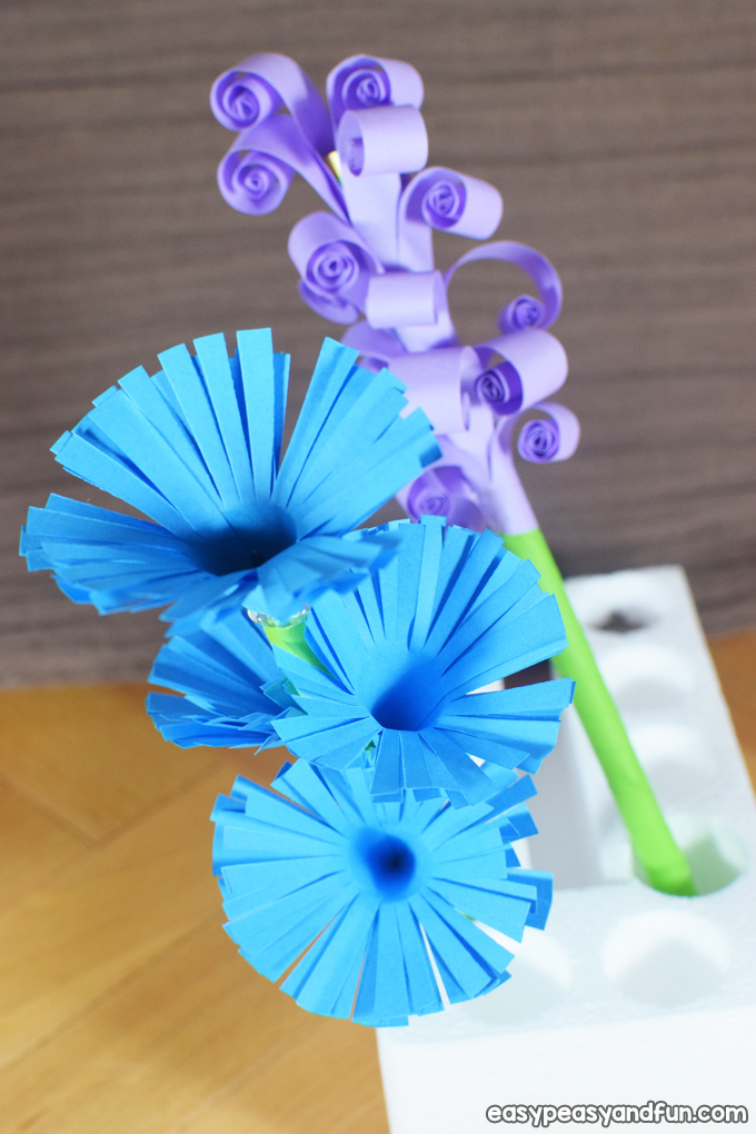 How to make easy paper flowers for kids?
