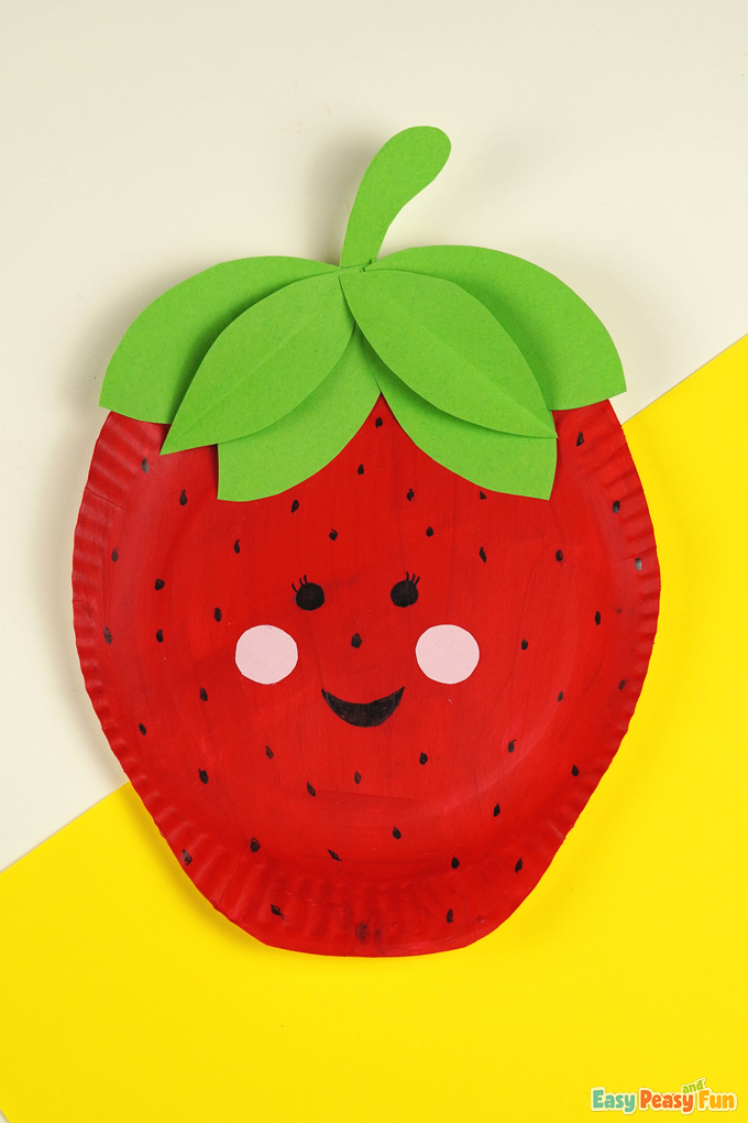 DIY Paper Plate Strawberry Craft