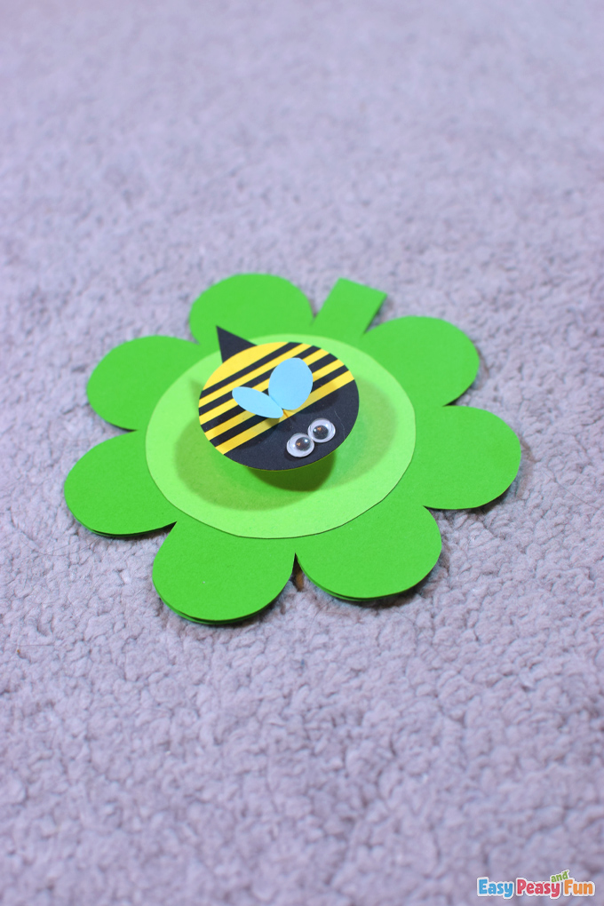 Paper Flower Bee Card Spring Carft