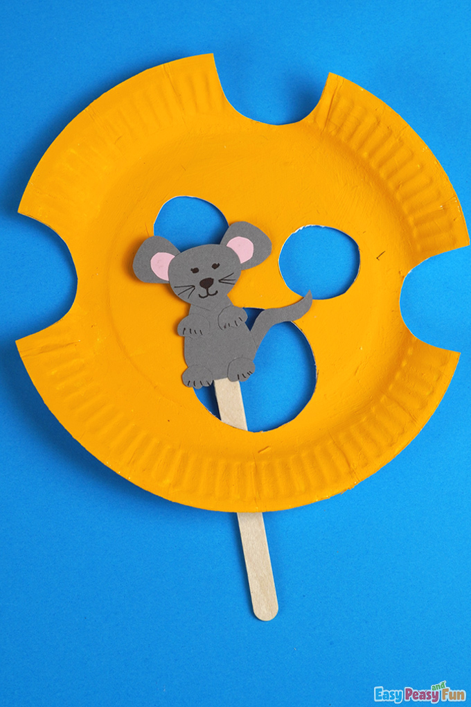 DIY Mouse and Cheese Paper Plate Craft