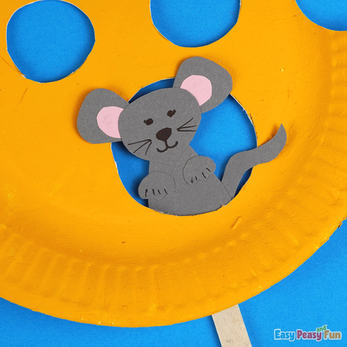 DIY Paper Plate Mouse