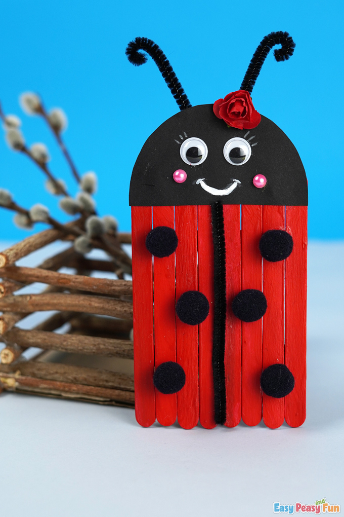 DIY Craft Stick Ladybug