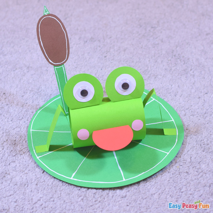DIY Frog on a Lily Pad Spring Craft