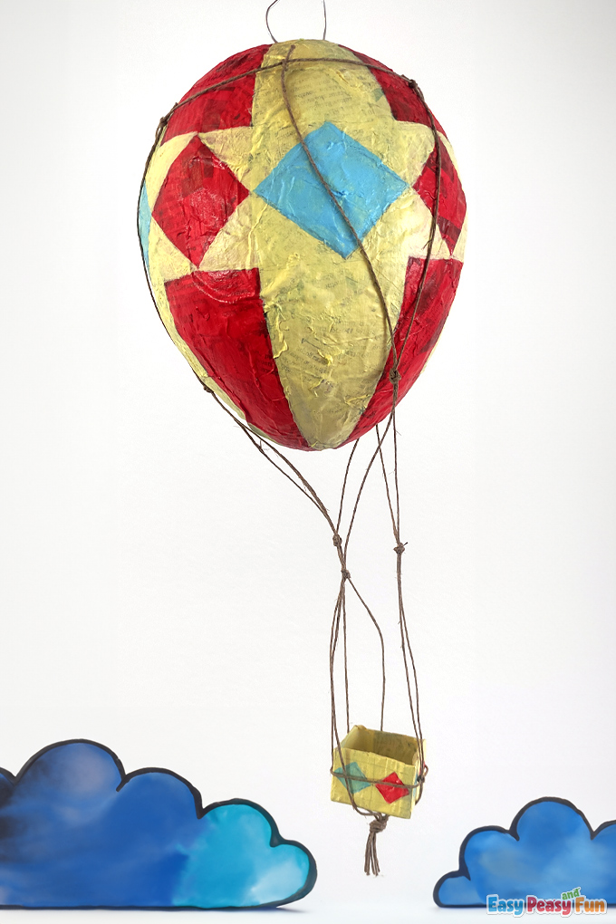 Vleien kan niet zien Belofte How to Make a Paper Mache Hot Air Balloon - Easy Peasy and Fun