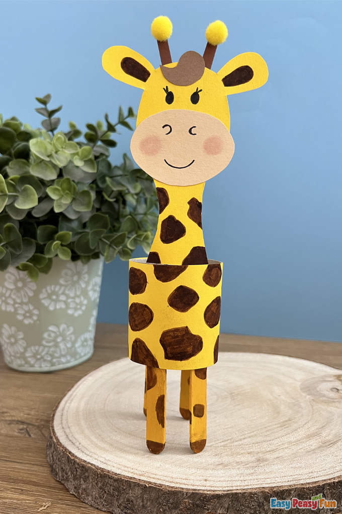 DIY Paper Roll Giraffe Craft