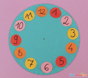 Paper Plate Clock Craft - Easy Peasy and Fun
