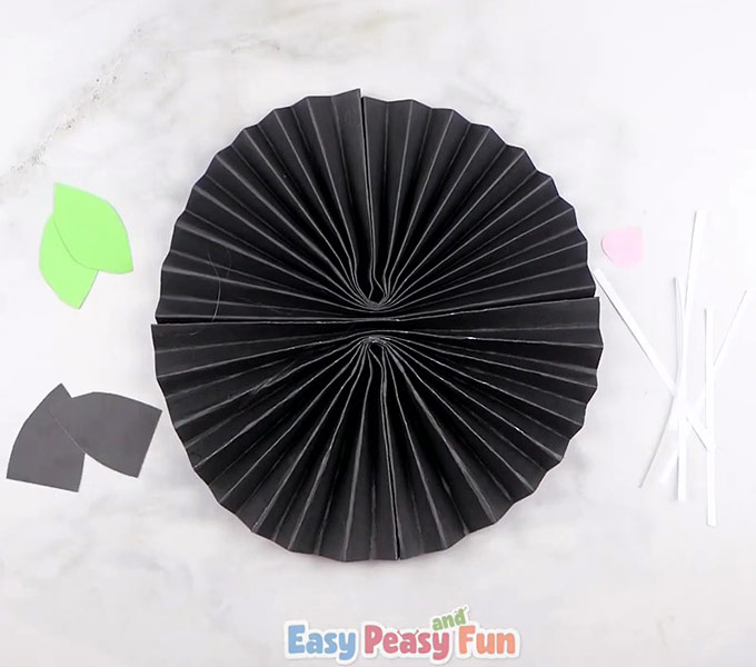Black Cat Paper Craft - Easy Peasy and Fun