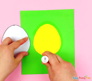 Hatching Chick Easter Craft - Easy Peasy and Fun